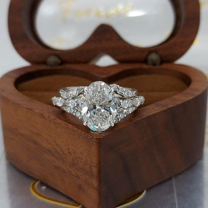 3.5 Ct IGI Certified Oval Lab Diamond Engagement Ring