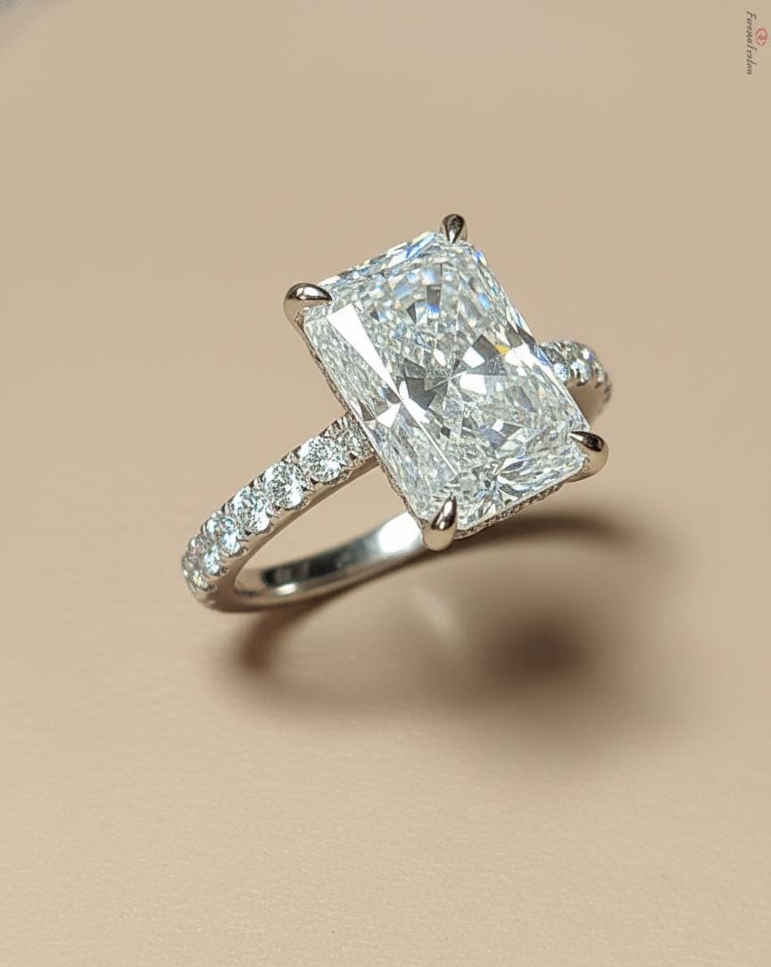 6 Karat IGI zertifizierter Radiant Labor-Diamant Halo Ring Radiant cut Moissanite engagement ring in 935 Argentium Silber — custom handcrafted by Forever For Love