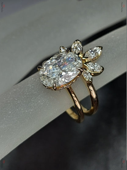 Oval Diamond, Moissanite Engagement Ring