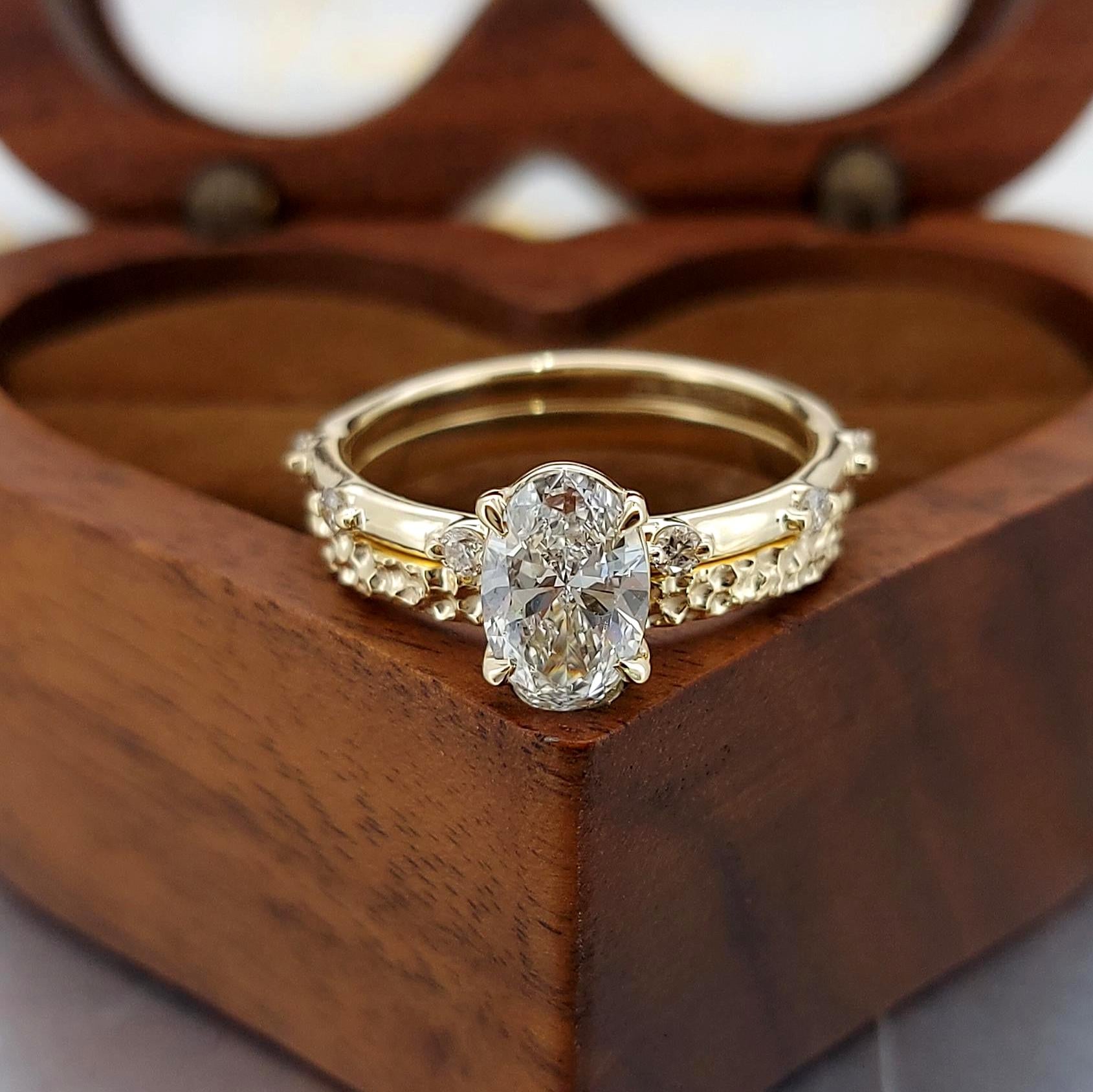 1 Ct IGI Certified Oval Lab Diamond Solitaire Engagement Ring