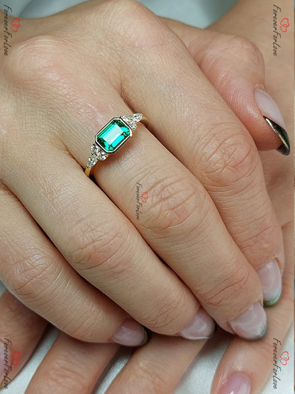 Baguette Diamond, Emerald Stacking Ring