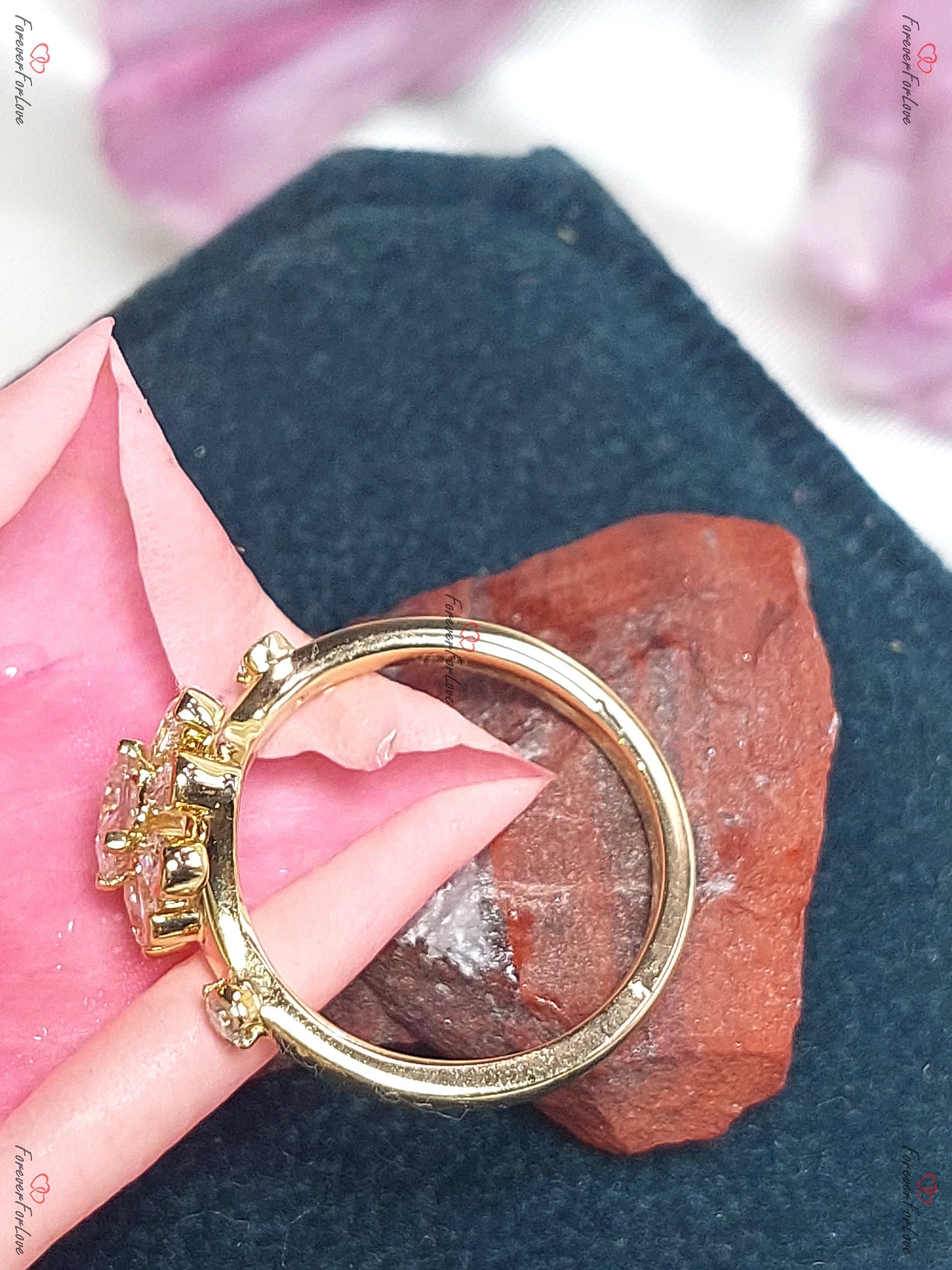 Cushion Lab Diamond Wedding Ring