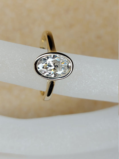 Oval Diamond, Moissanite Solitaire Engagement Ring