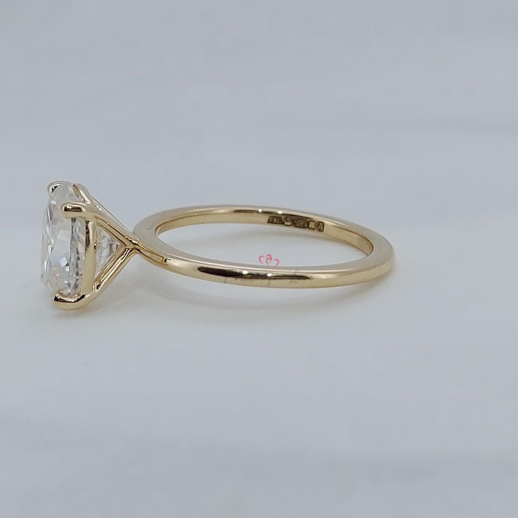 Oval Moissanite Engagement Ring, 3.0 CT Oval Cut Engagement Ring, Thin Band Oval Ring, Rose Gold Oval Solitaire engagement Ring