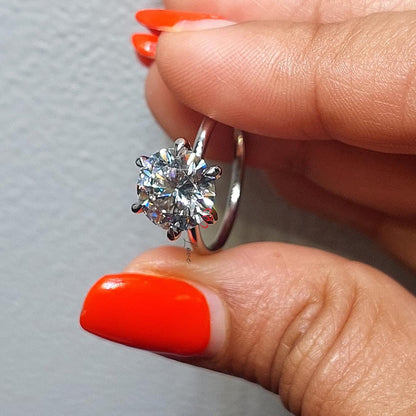 4 Ct Round Diamond Solitaire Engagement Ring