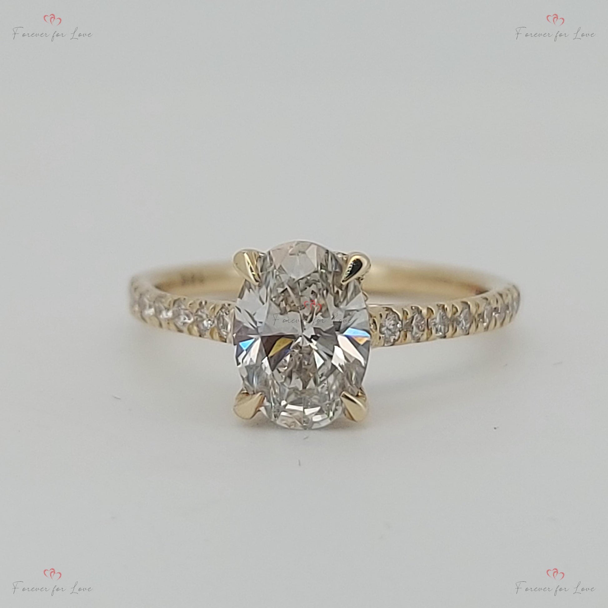 1.5 Ct IGI Certified Oval Diamond Engagement Ring