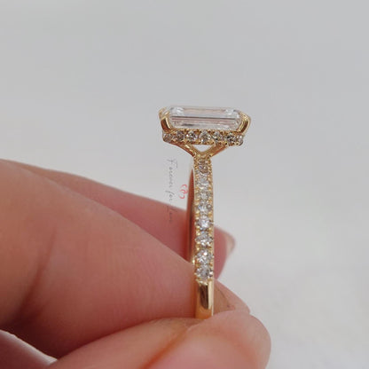 1.5 Ct IGI Certified Emerald Lab Diamond Hidden Halo Engagement Ring