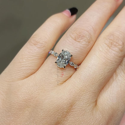 1.5 Ct IGI Certified Oval Diamond Engagement Ring