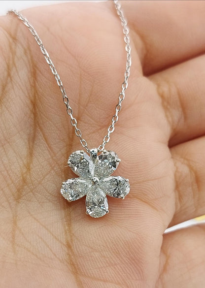 1,25 Karat Birnendiamant-Blumenkette, Solitär-Diamantkette aus massivem Weißgold, Blumenanhänger, Perfektes Geschenk für sie
