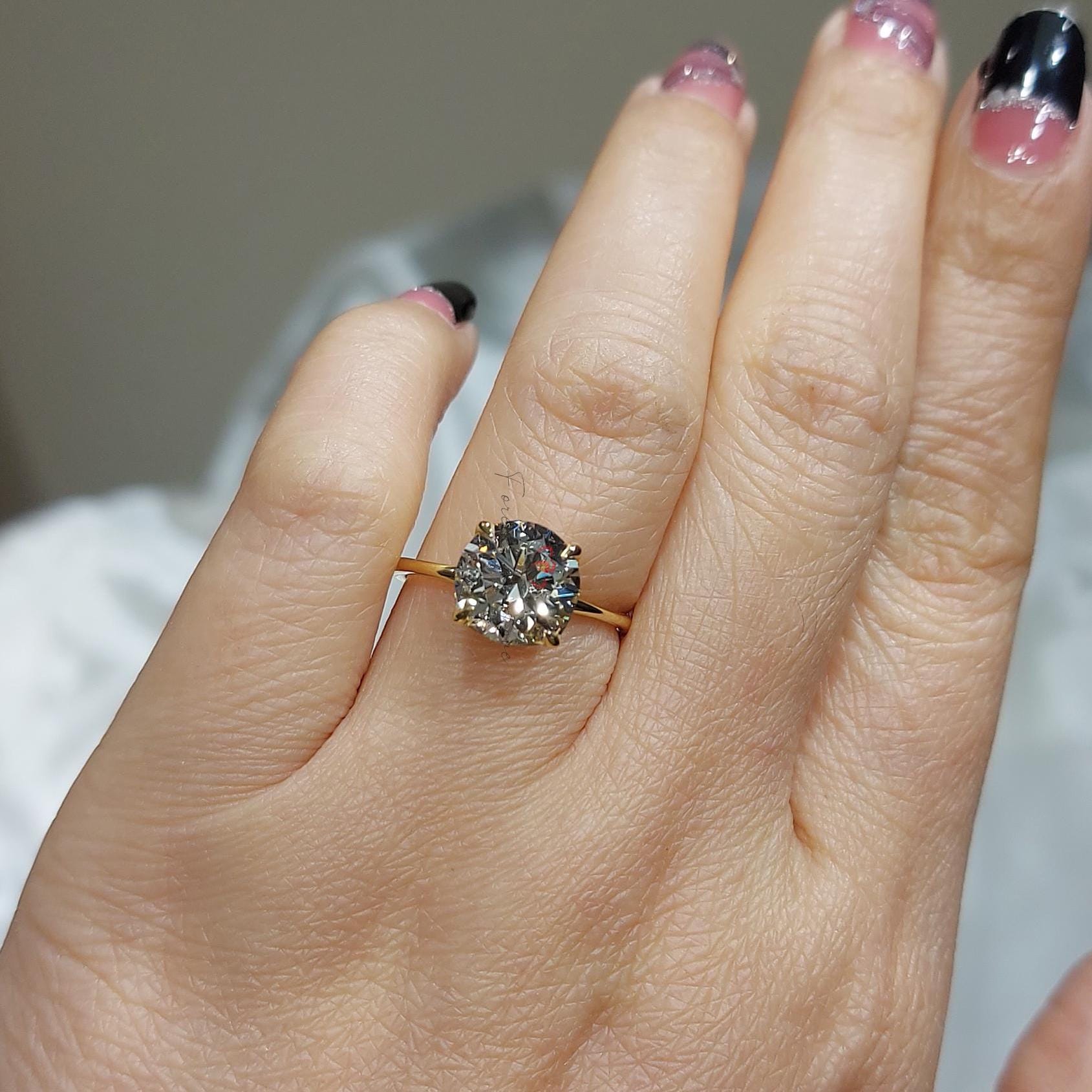 3 Ct IGI Certified Round Lab Diamond Solitaire Engagement Ring
