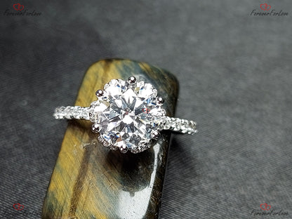 Round Moissanite Engagement Ring