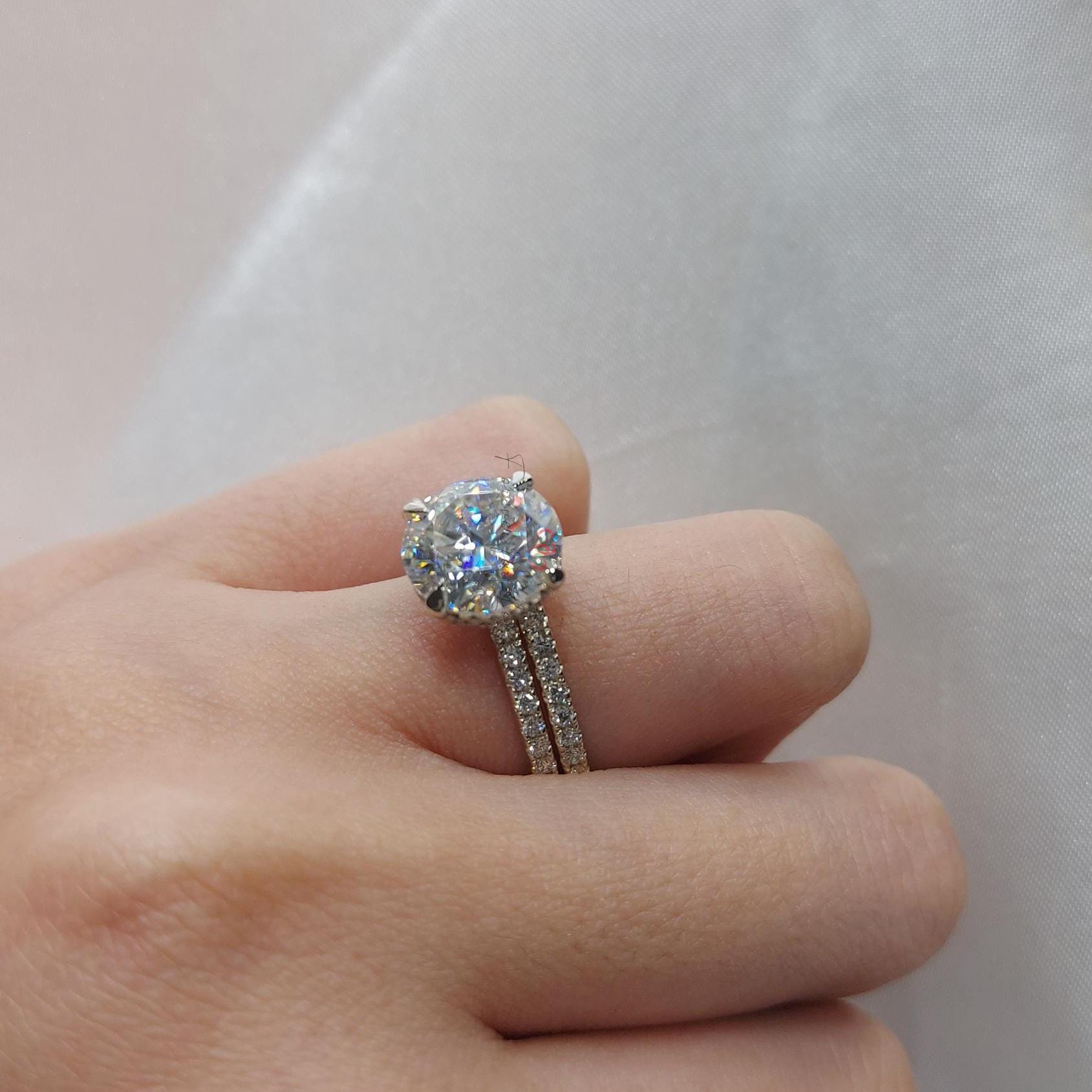 4 Ct IGI Certified Round Lab Diamond Solitaire Engagement Ring