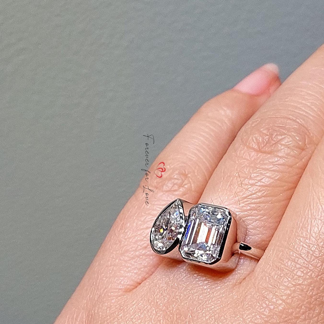 Bague de fiançailles éternité en moissanite avec émeraude 8 carats Emerald cut Moissanite engagement ring in Gold or Platinum — custom handcrafted by Forever For Love
