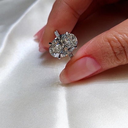8 Ct Oval Diamond, Moissanite Engagement Ring