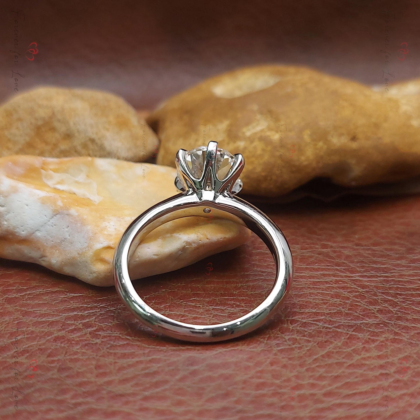 2 Karat IGI zertifizierter Alt-Europäischer Labor-Diamant Verlobungsring Moissanite engagement ring in 935 Argentium Silber — custom handcrafted by Forever For Love
