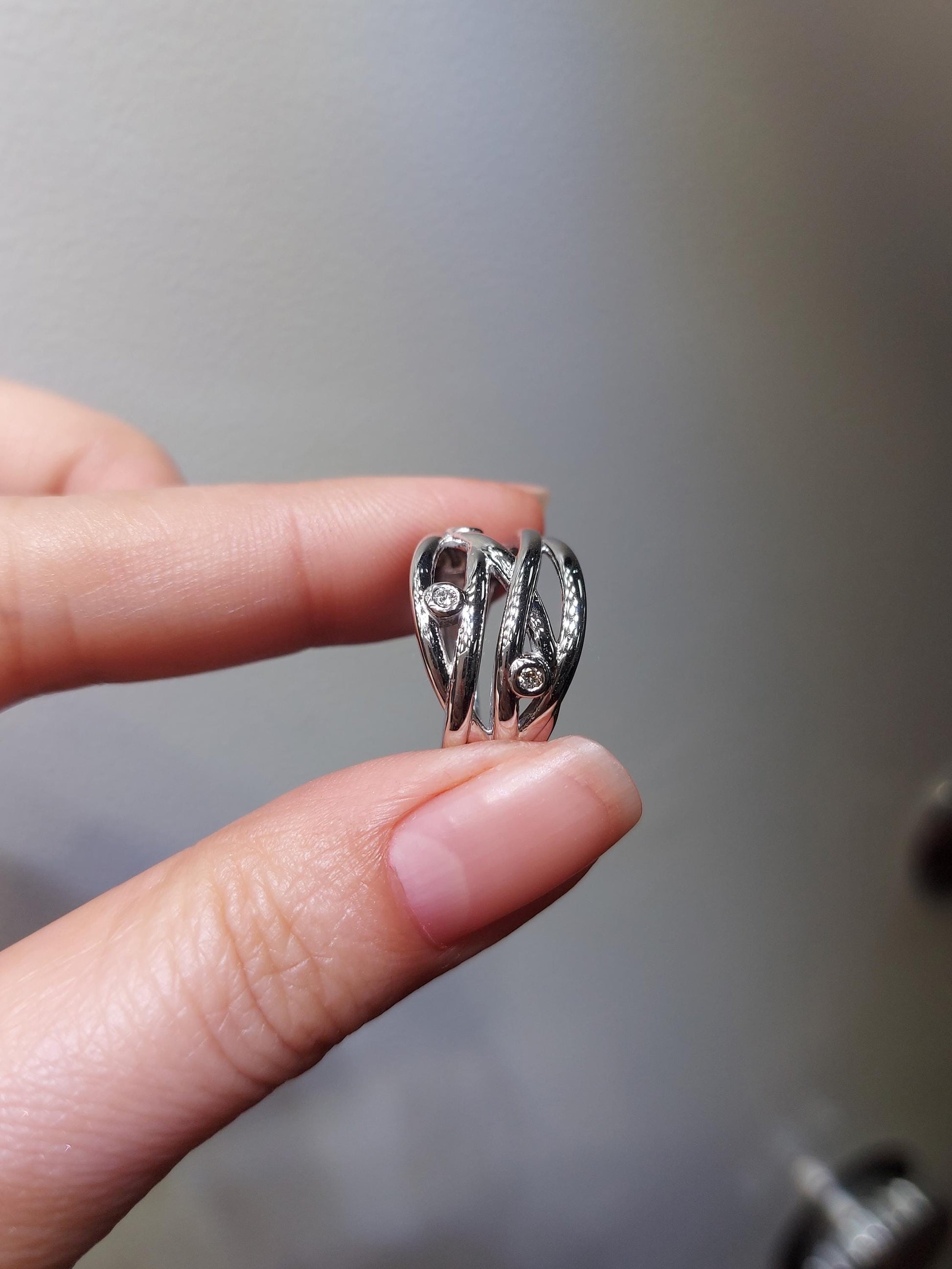 Vintage Natural Round Diamond Wedding Band in Solid Gold/ Platinum Ring, Wedding Anniversary Ring, Promise Ring, Vine leaf Ring.
