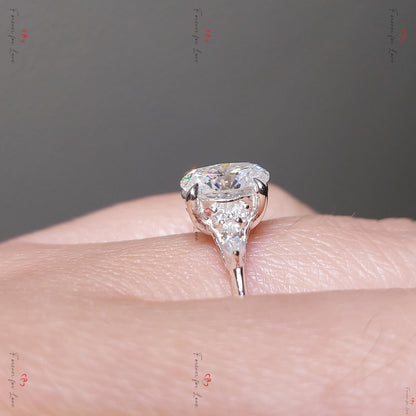 Oval Moissanite Three Stone Engagement Ring