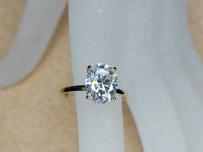 3.0 Ct Oval Moissanite Solitaire Engagement Ring