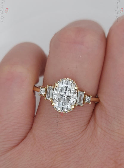 Oval Diamond, Moissanite Engagement Ring