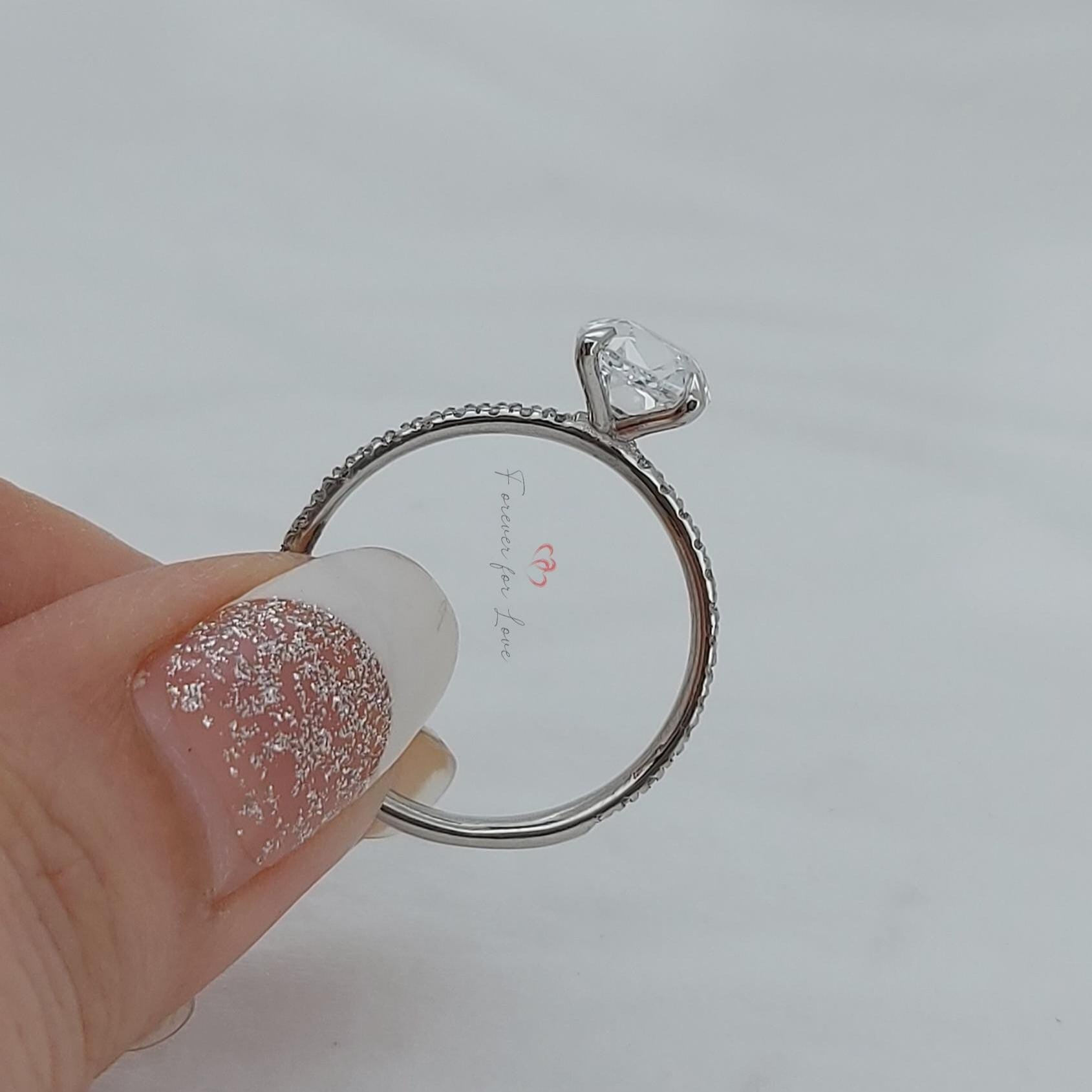 1.5 Ct IGI Certified Cushion Diamond Engagement Ring