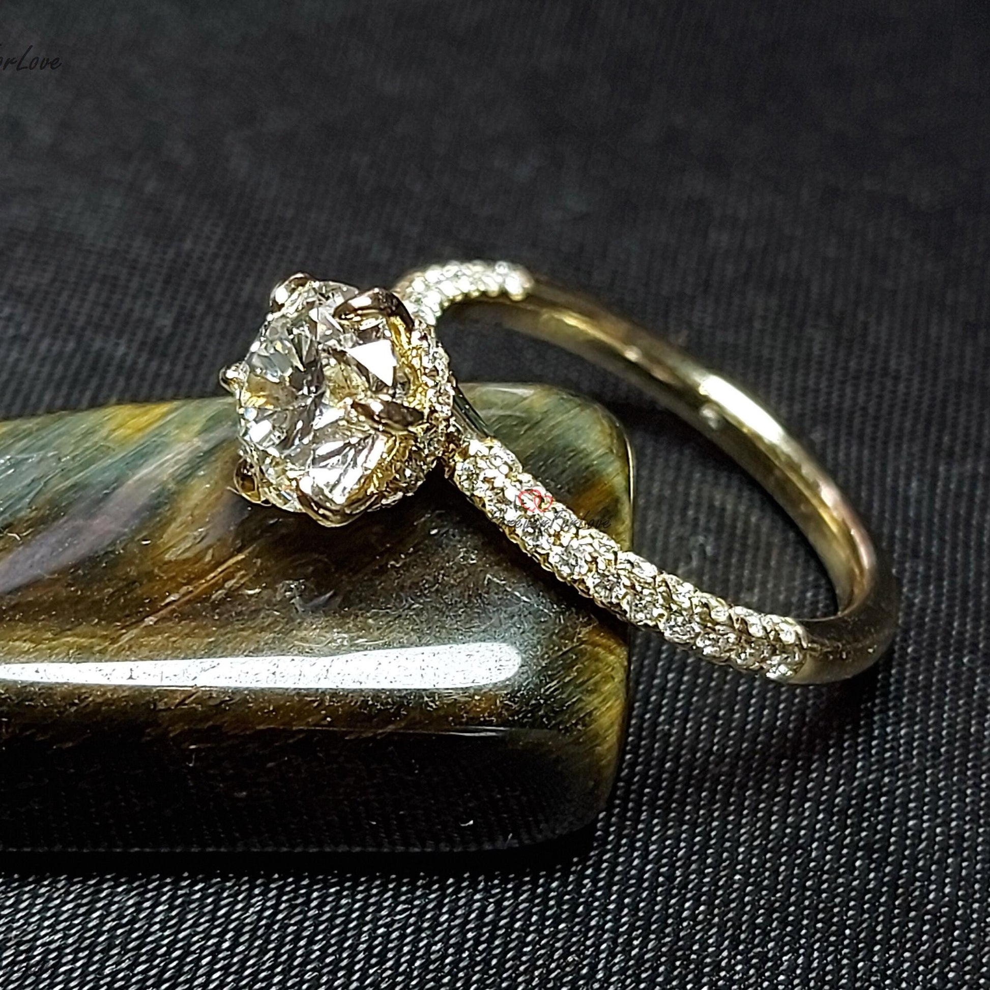 1.2 Ct IGI Certified Round Lab Diamond Solitaire Engagement Ring