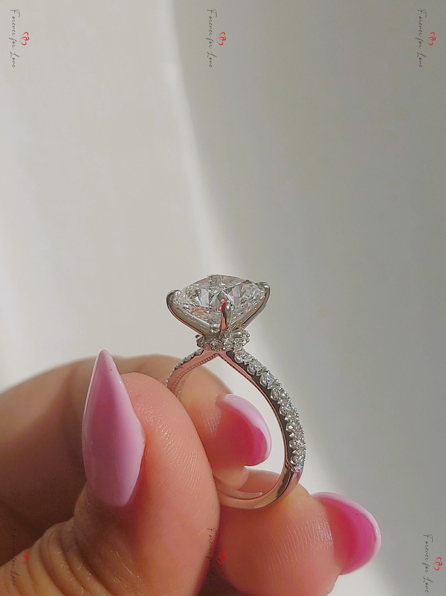 3 Karat IGI zertifizierter Kissen Labordiamant Doppel-Halo-Ring Cushion cut Moissanite engagement ring in 935 Argentium Silber — custom handcrafted by Forever For Love