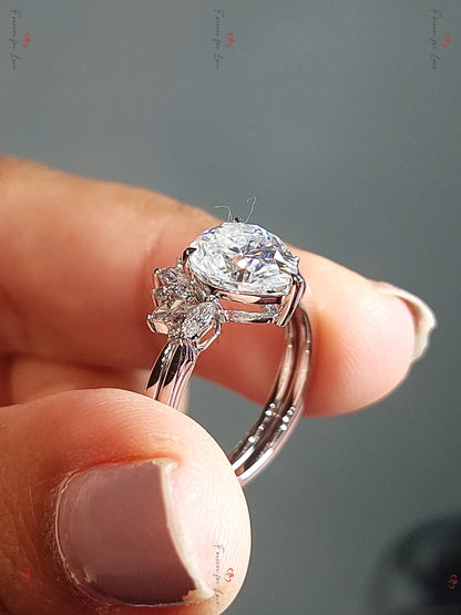 Pear Lab Diamond Engagement Ring