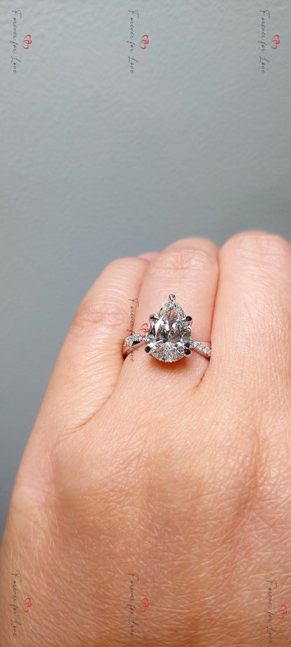 2.5 Ct Pear Lab Diamond Solitaire Engagement Ring