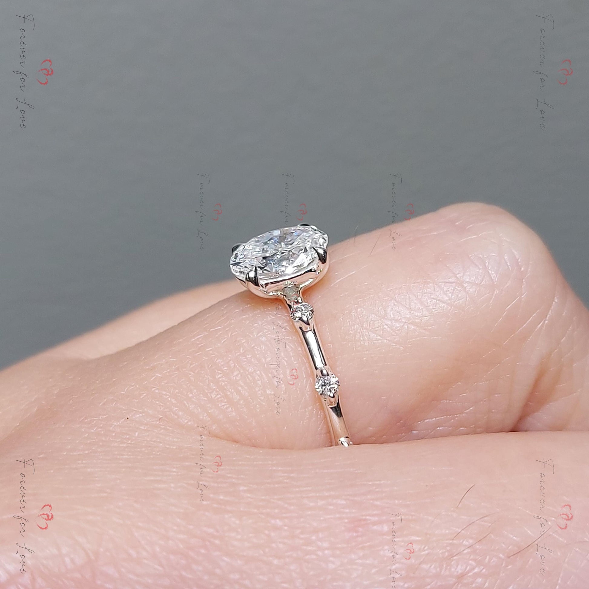 1 Ct IGI Certified Oval Lab Diamond Engagement Ring