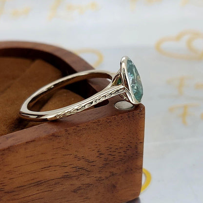 1.5 Ct Oval Moissanite Solitaire Engagement Ring