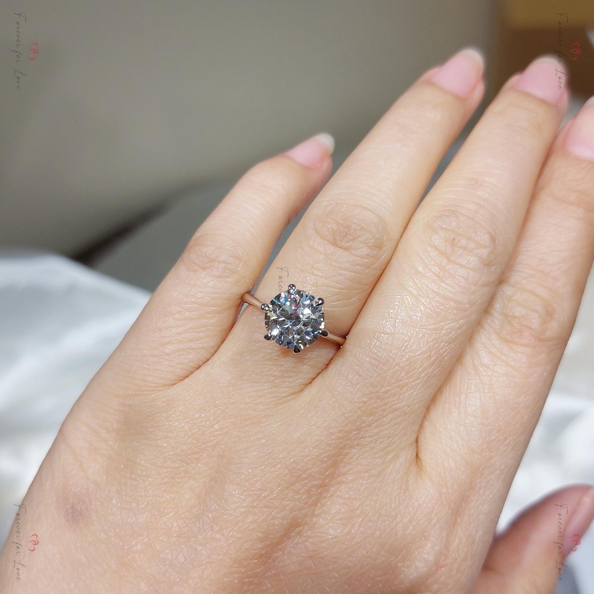 3 Ct IGI Certified Round Lab Diamond Solitaire Engagement Ring