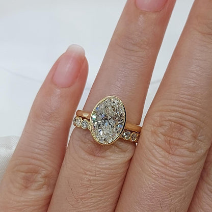 3.1 Ct Oval Lab Diamond Engagement Ring