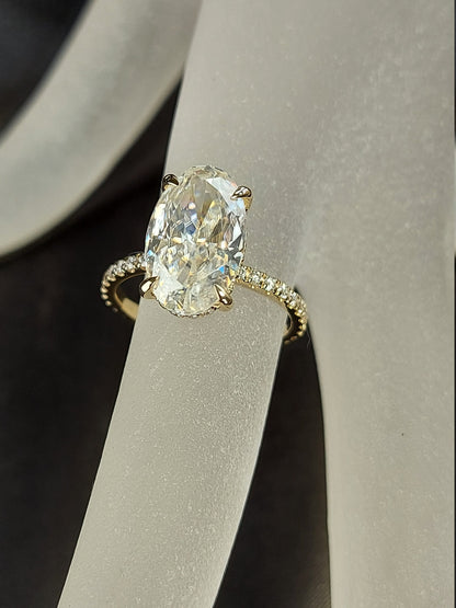 6 CT Moissanite Engagement Ring in Hidden Halo, 14*9mm Elongated Crushed Ice Oval Cut Ring, Modern Oval Diamond Ring, 14k Solid Yellow Gold