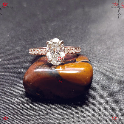 Oval Diamond Engagement Ring | IGI Certified Lab Diamond | Unique Oval with Accent Stones