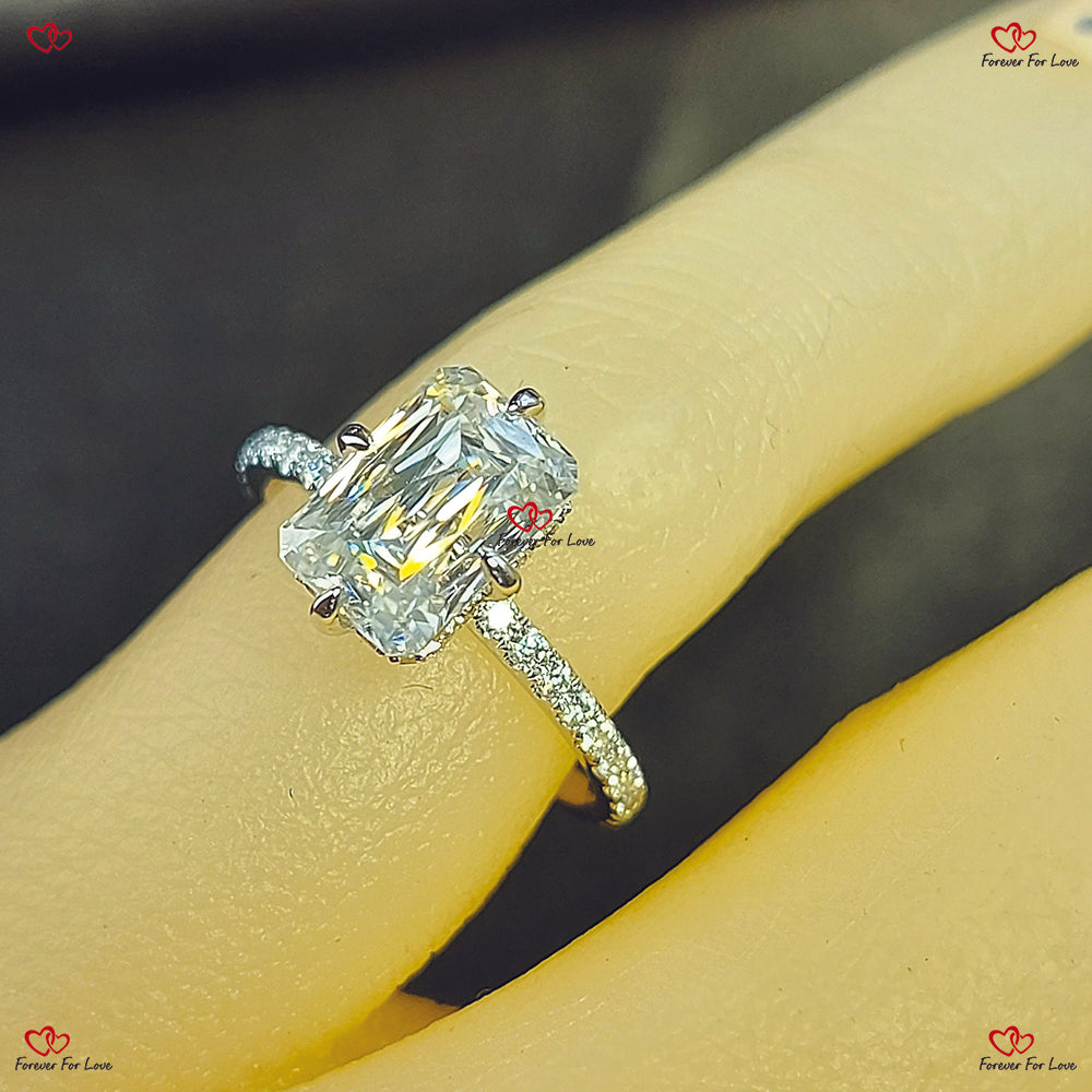 Emerald Cut Moissanite Engagement Ring in Solid Gold / crisscut diamond