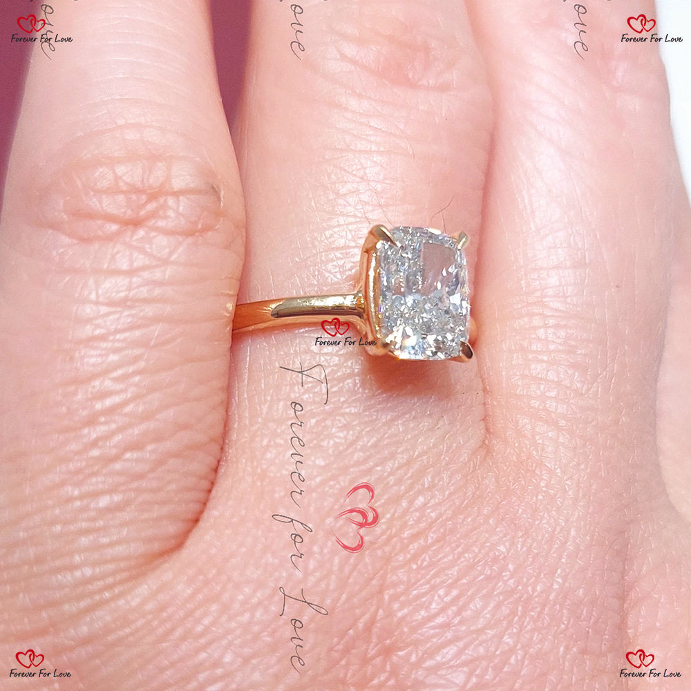 Cushion Cut Diamond Engagement Ring In Solid Gold