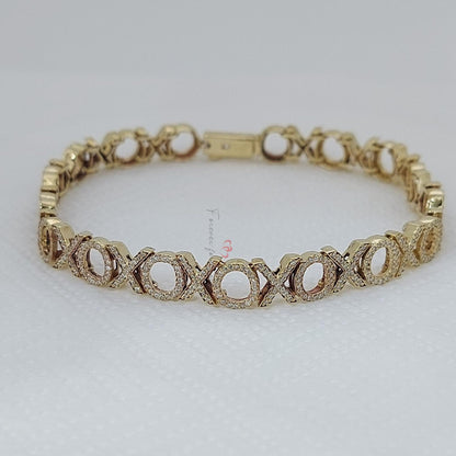Bracelet délicat minimaliste en forme de XOXO