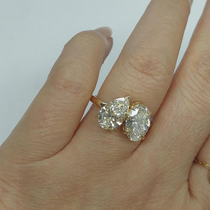 4 Ct IGI Certified Oval Lab Diamond Solitaire Engagement Ring
