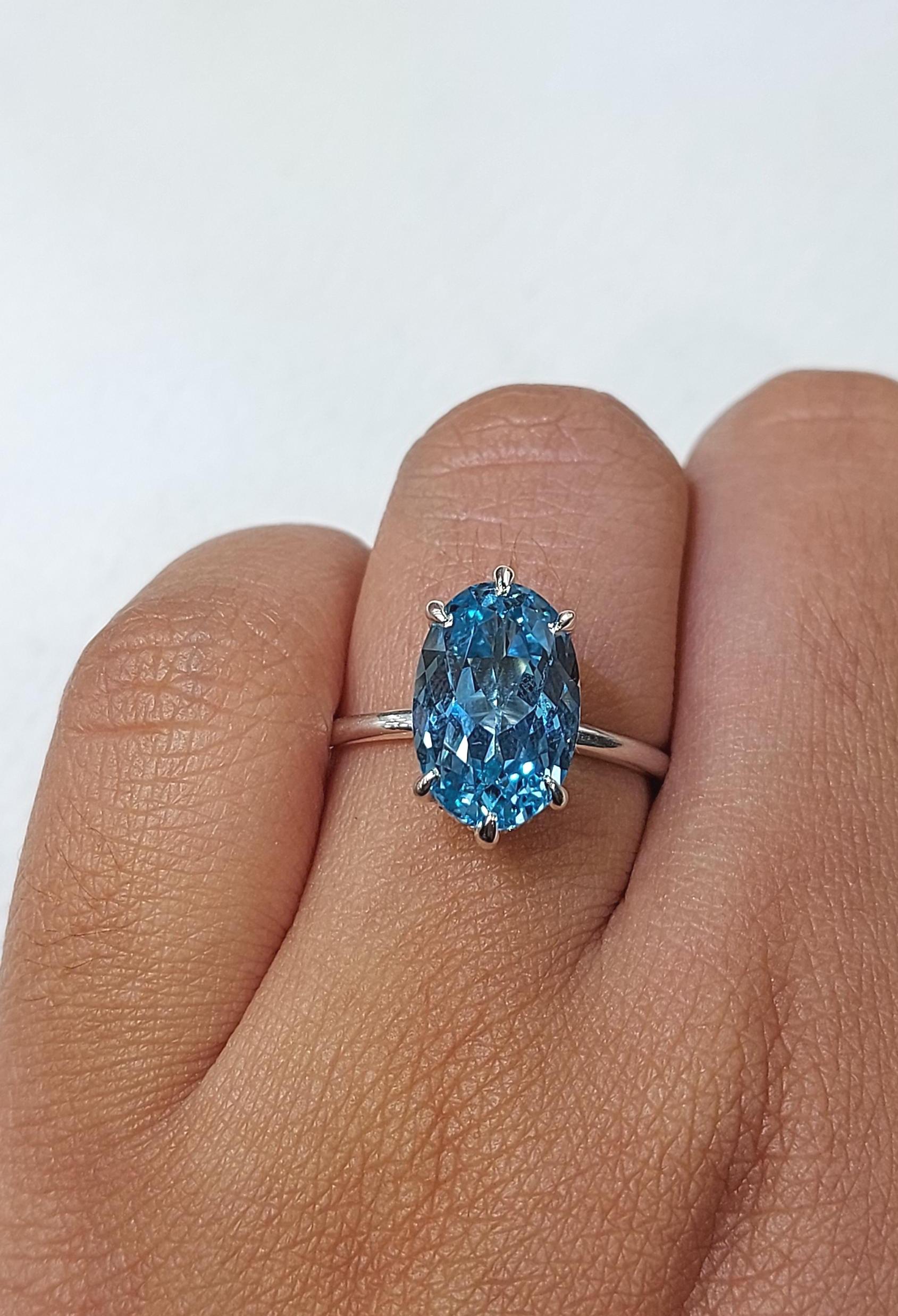 4 Ct Oval Aquamarine Solitaire Engagement Ring