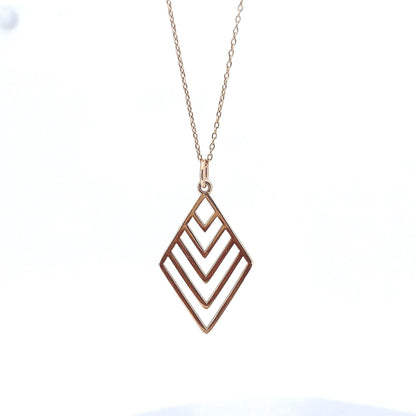 Collier à pendentif chevron géométrique, collier minimaliste en forme de losange superposé en or, bijoux modernes de tous les jours, collier délicat en or