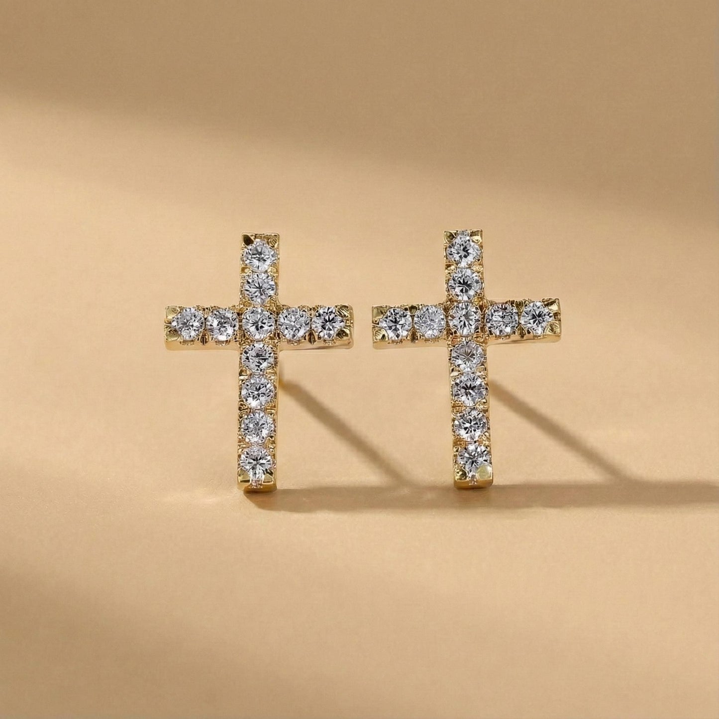 Boucles d'oreilles clous croix en diamant, or massif 10K 14K 18K, boucles d'oreilles religieuses pour elle, cadeau clous diamant, boucles d'oreilles clous croix minimalistes en diamant Moissanite engagement ring in Gold or Platinum — custom handcrafted by Forever For Love