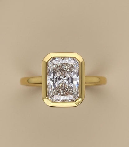 2 Ct IGI Certified Radiant Lab Diamond Solitaire Engagement Ring