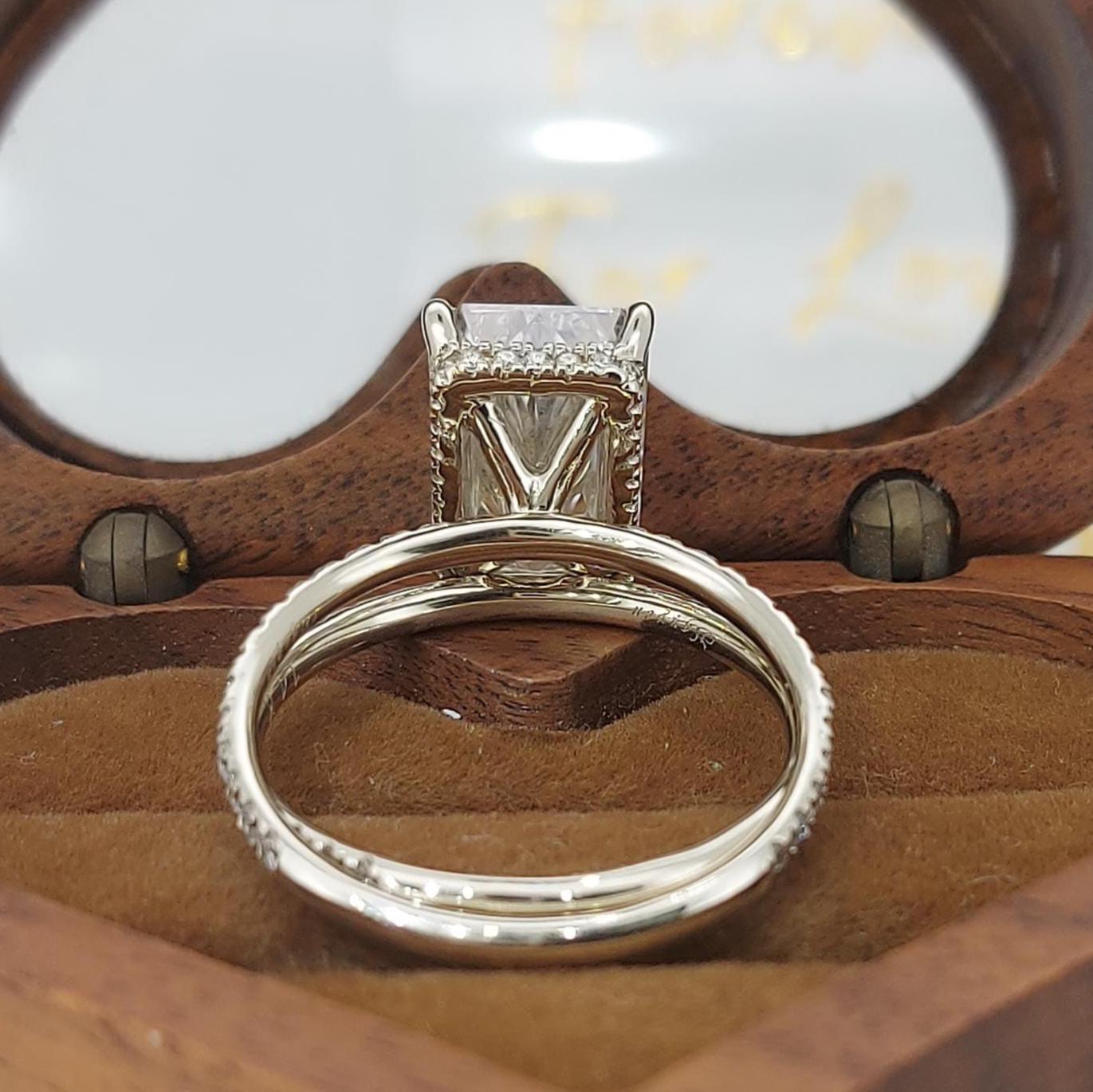 5 Ct IGI Certified Radiant Lab Diamond Halo Ring