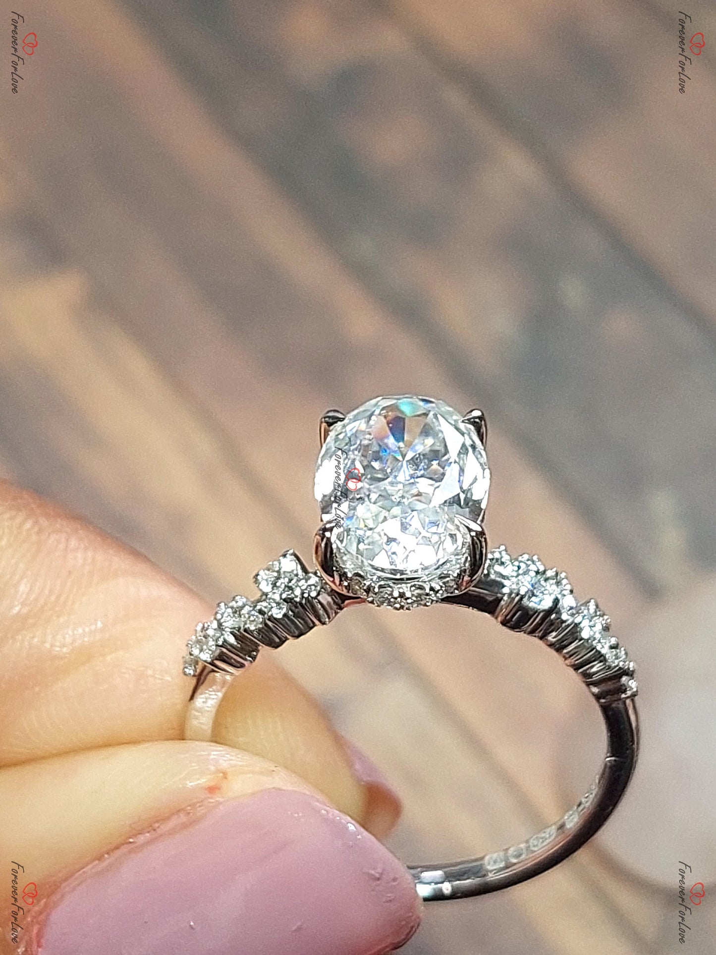 3 Karat ovaler Cluster Moissanit & Diamant Verlobungsring Oval cut Moissanite engagement ring in Gold or Platinum — custom handcrafted by Forever For Love