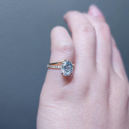 3Ct Oval Cut Wedding Set in Yellow Gold, Oval brilliant Bridal Set, Moissanite Oval Cut Bridal Set, Moissanite bridal Set.
