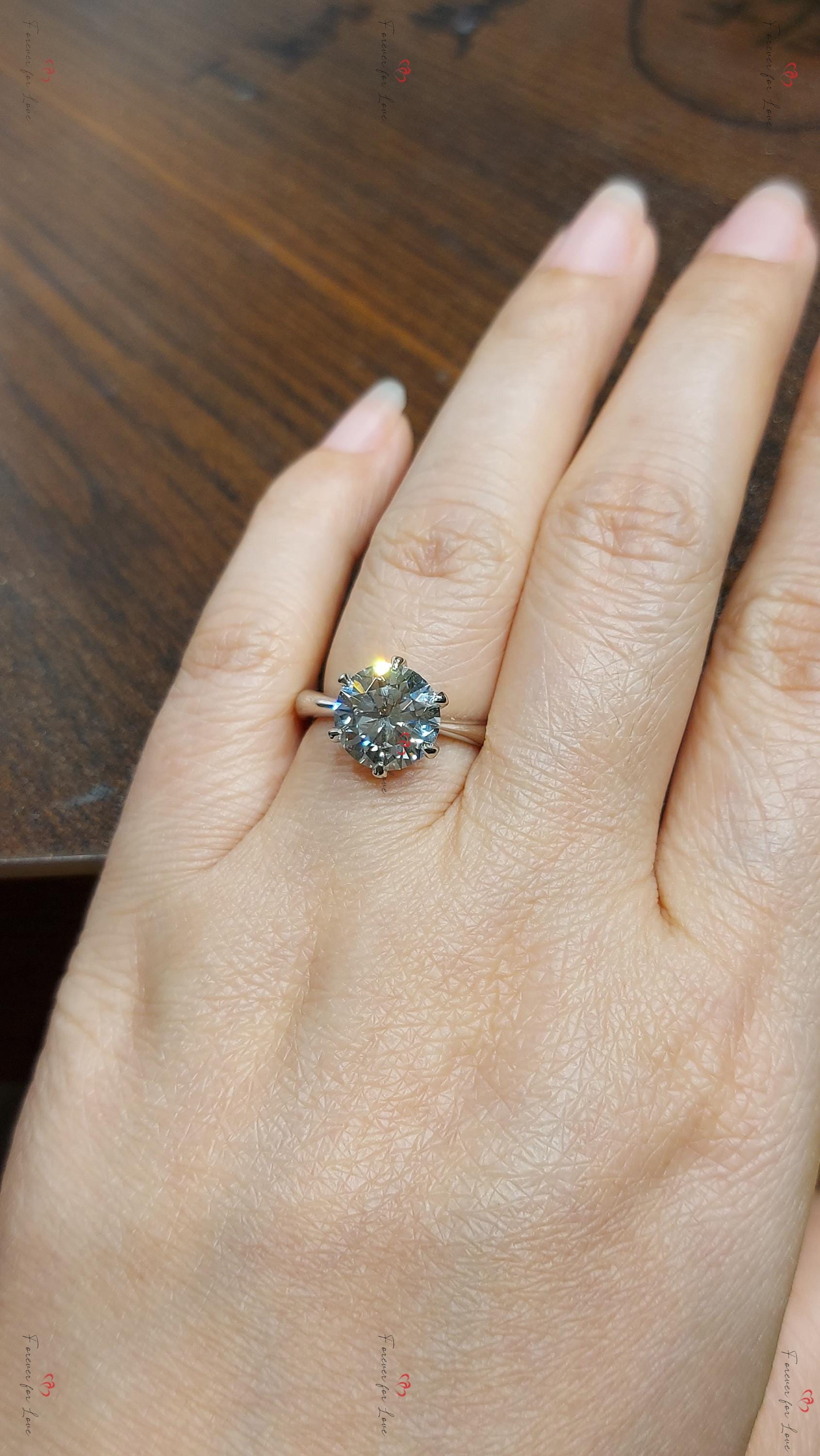 4 Ct Round Diamond Solitaire Engagement Ring