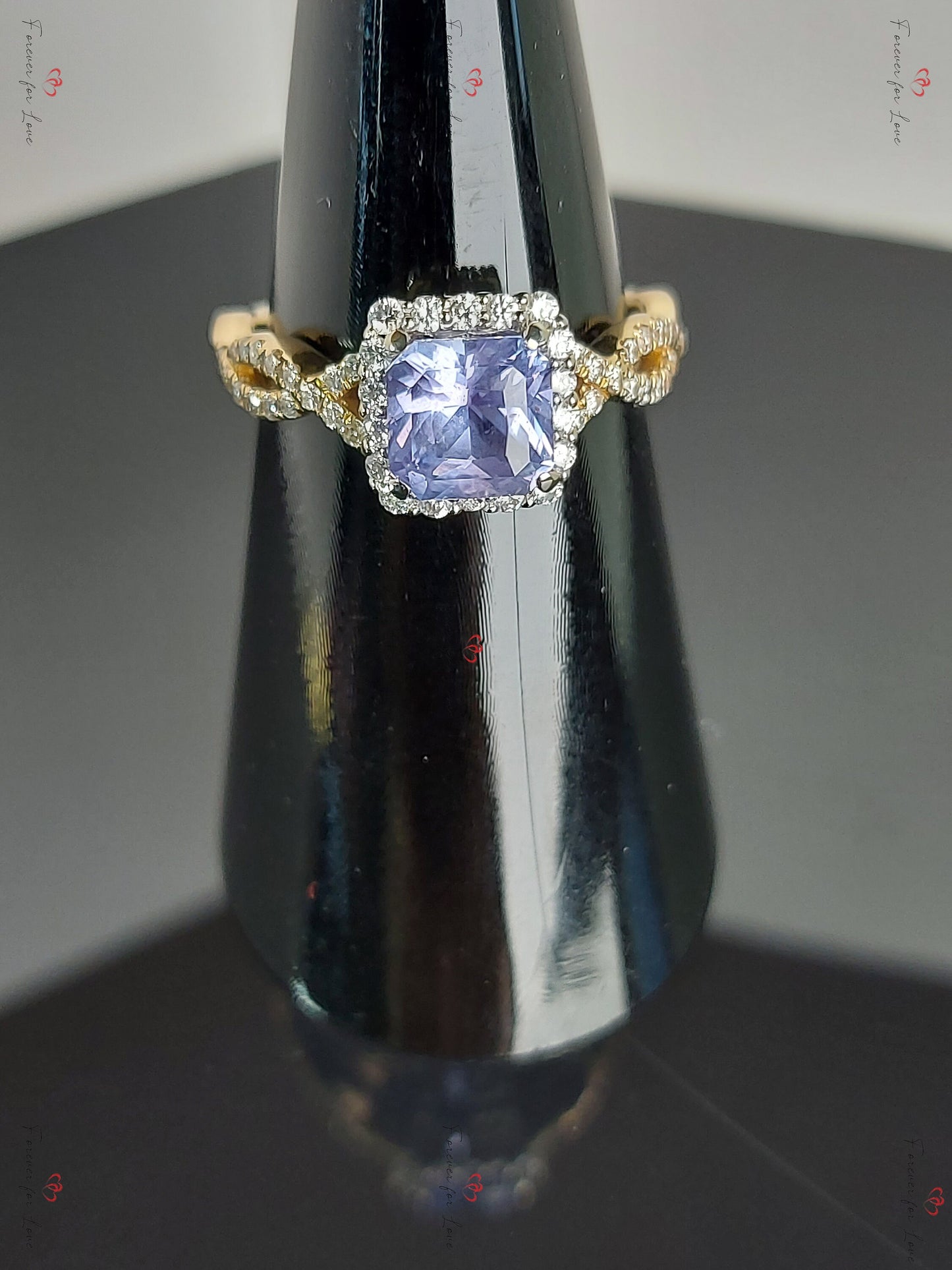 Marquise-Verlobungsring mit blauem Saphir Marquise cut Moissanite engagement ring in 935 Argentium Silber — custom handcrafted by Forever For Love