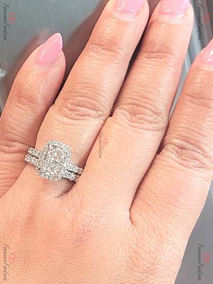 1.9 Ct IGI Certified Cushion Lab Diamond Hidden Halo Engagement Ring
