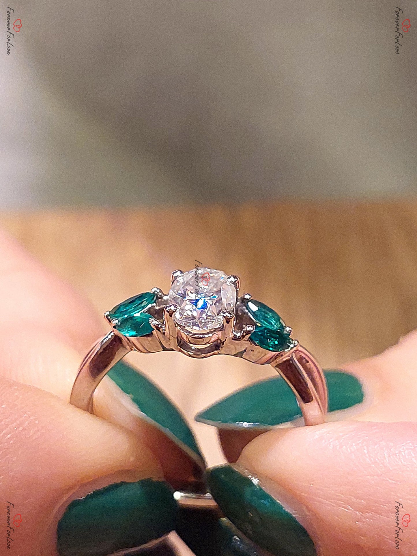 Bague de fiançailles ovale en diamant vert et émeraude Oval cut 1Ct Moissanite coupe brillante engagement ring in Gold or Platinum — custom handcrafted by Forever For Love