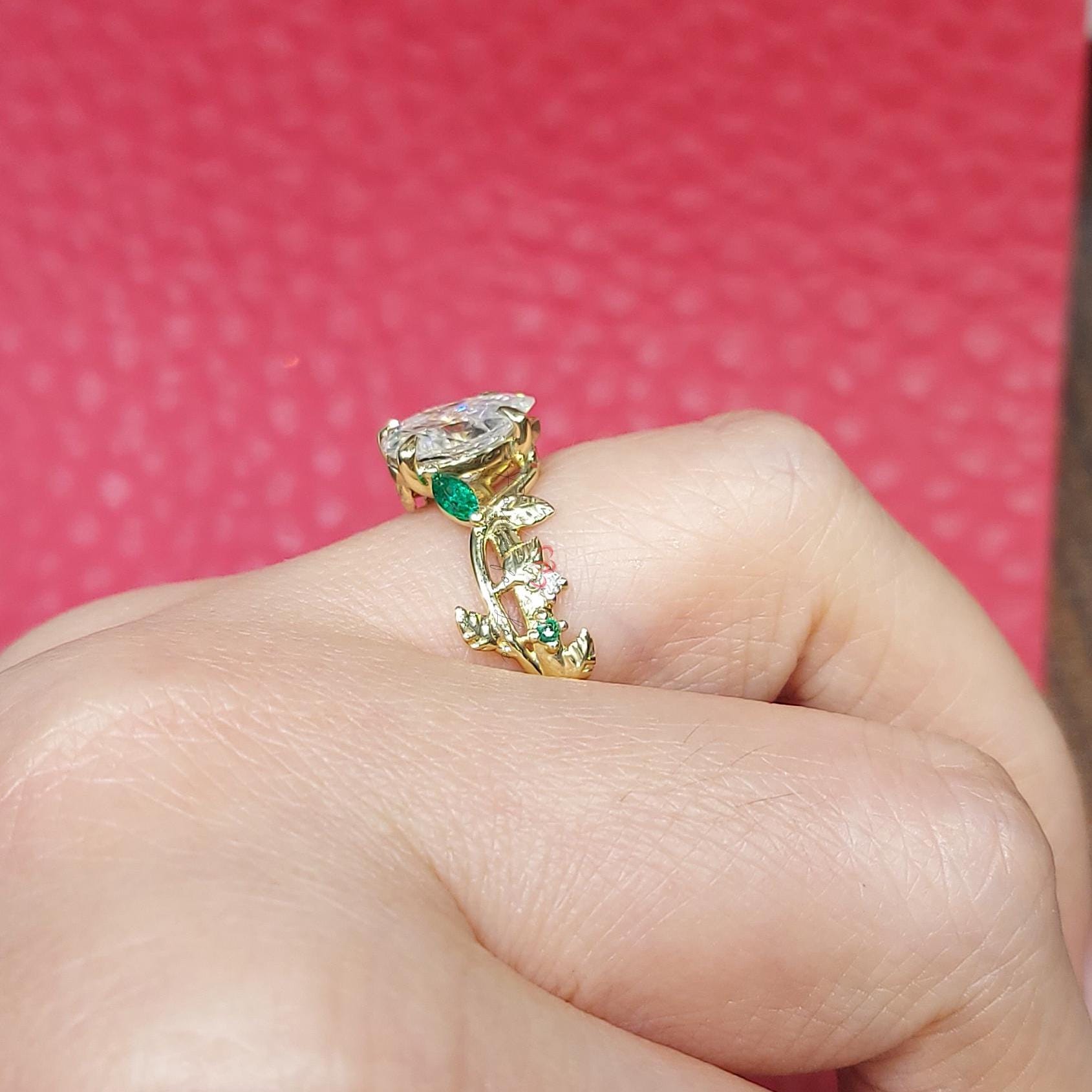 2 Ct IGI Certified Pear Lab Diamond Engagement Ring